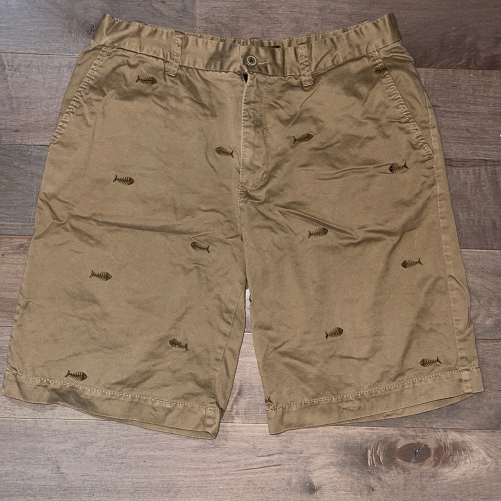 Men’s Fish Bone Shorts